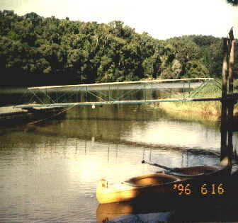 qland9.jpg (15126 bytes)
