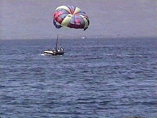 View of parasailing outside of Lahina