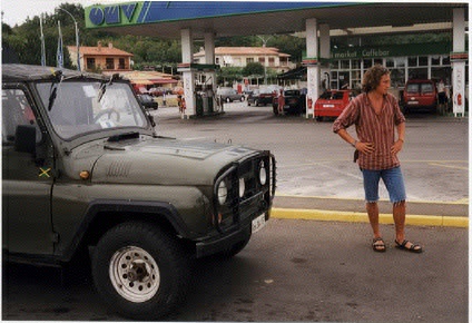 refill.jpg (93082 byte)