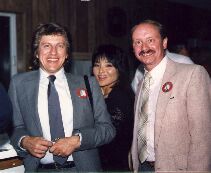 Art, wife, Fred Graf.JPG (9432 bytes)