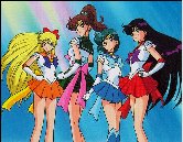 Las inner Senshi recien llenadas con el poder del pegaso para convertirse en SUPER SAILORS!!!