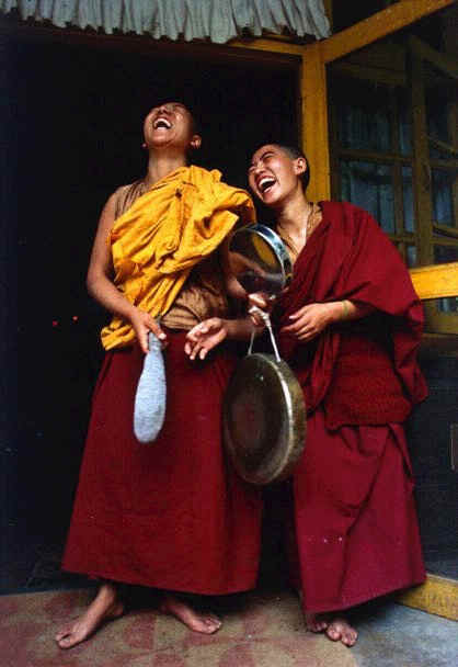 laughingmonks.bmp (763702 bytes)