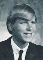 tomlay.jpg (5505 bytes)