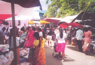 sndaymkt.jpg (27822 bytes)