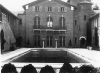 poolbw.gif (191493 bytes)