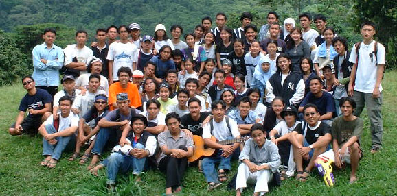 The MK 2000 commitee (group photo; 86K)