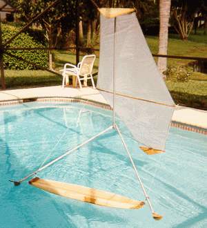 The Mini-Fliptacker at sea