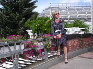 Im Sommerkleid im Botanischen Garten