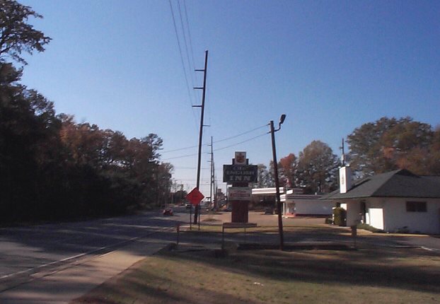 Ole English Inn on University Blvd/AL 215