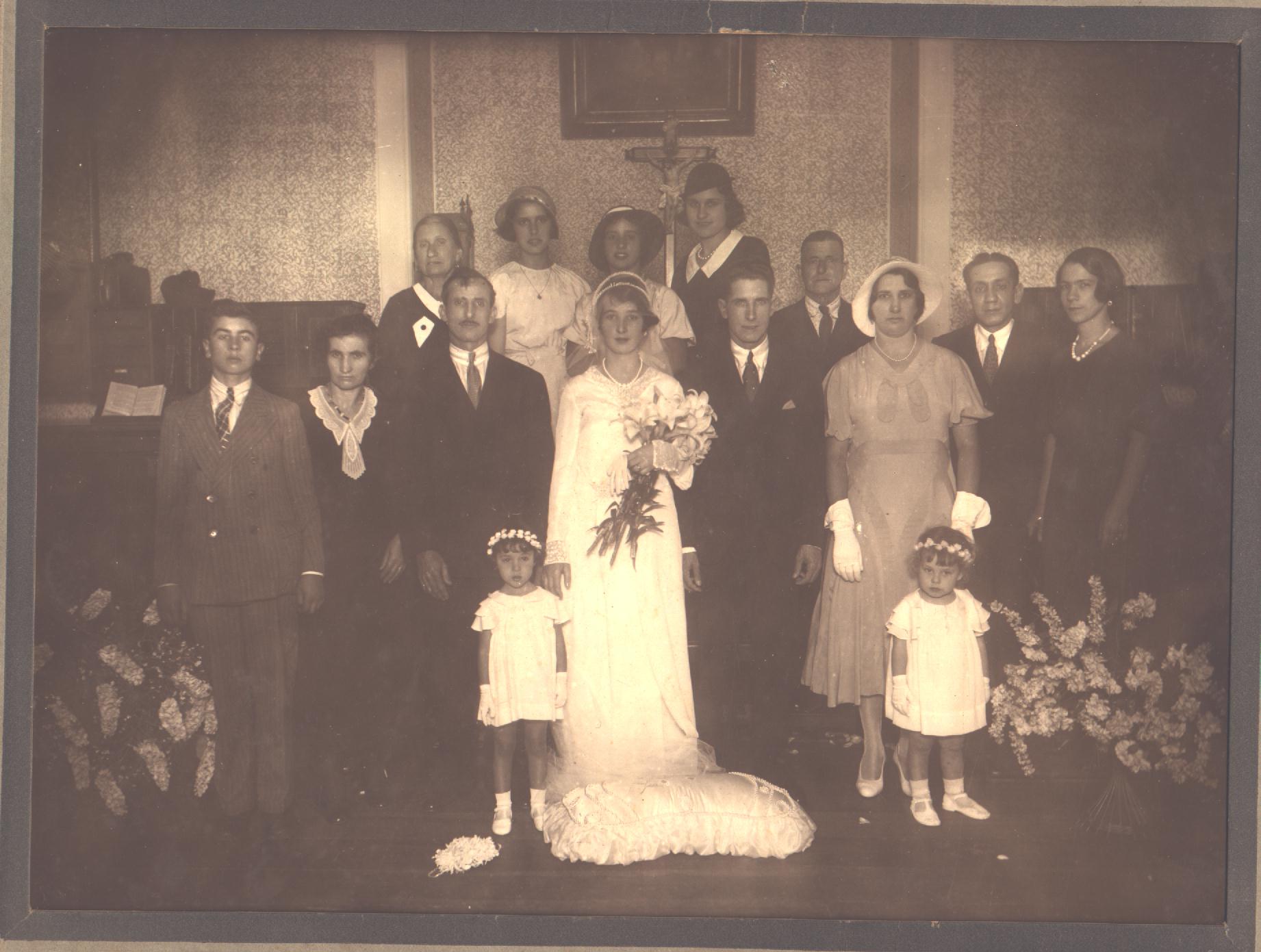 Marriage of Constanca and Alberto (230k)