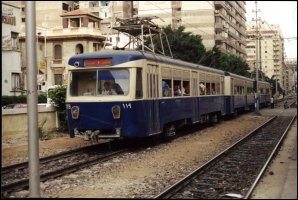 Trainset approaching Roushdy Station, November, 2000.