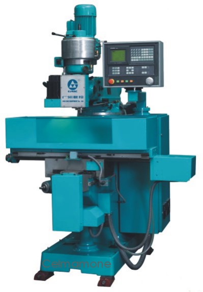 Fresadora XJK-6330 azul con control 928MA