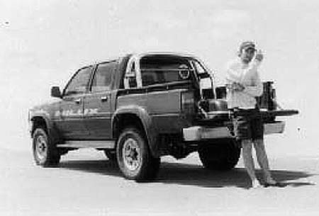 Hilux_arena.jpg (19503 bytes)