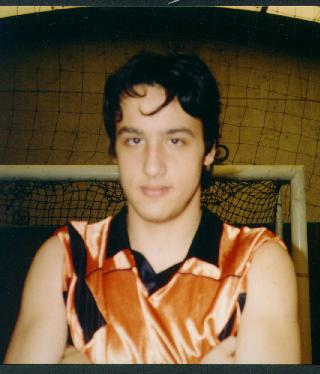 Victor.JPG (19904 bytes)