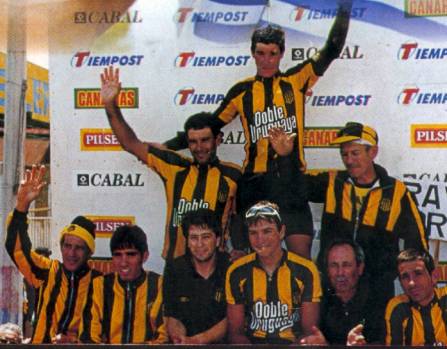 Pe&ntilde;arol, ganador de Rutas y  de la Vuelta 2002