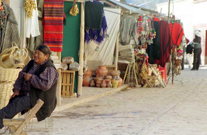 Feria Artesanal en Humahuaca