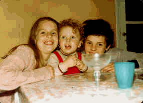 FOTOHIJOS.GIF (22437 bytes)