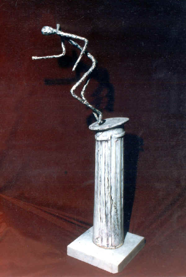policromada columna del templo