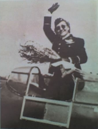 Aviadora Cianciarullo, a su llegada a Morón