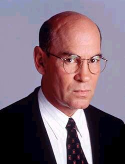 mitchPileggi3.jpg (9567 bytes)