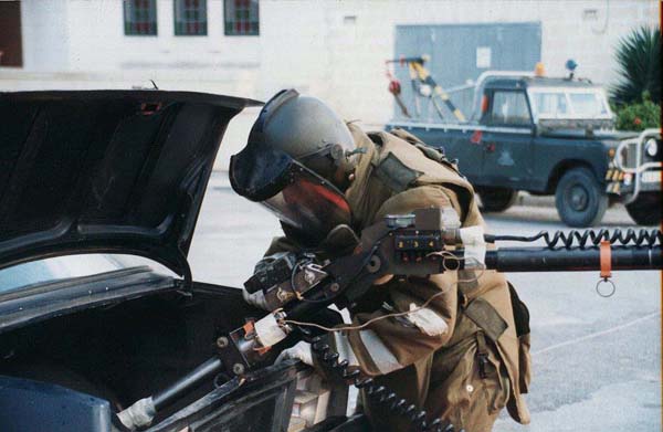 A 3 Regiment Explosive Ordinance Disposal artificer from Mosta Fort's Ammo & Explosives' Company during an Improvised Explosive Device deactivation.