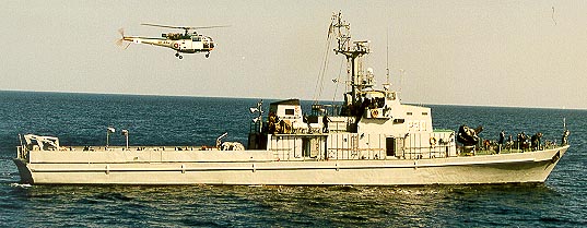 2nd Regiment Air Squadron's Alouette III Search & Rescue helicopter during joint training with a Maritime Squadron Kondor-class Offshore Patrol Vessel