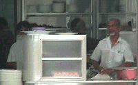 Roti Prata stall behind the Sultan Mosque