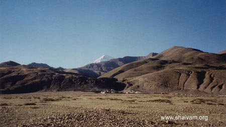 Tarchen Camp at the Feet of Mt Kailash