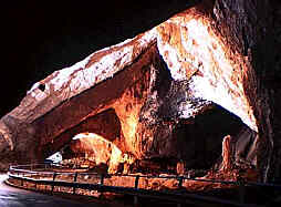Interno Grotte S.Giovanni