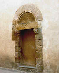 Portale lunettato