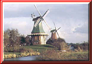 windmills1.jpg (20933 bytes)