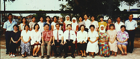 Gambar Staf