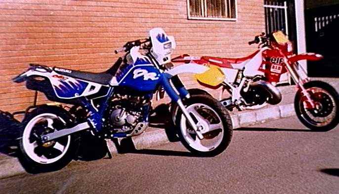 suzuki_honda_1.jpg (51783 bytes)