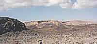 Hawasinah sediments overlie ophiolites on Jabal al Khuwayrat