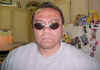 dathug.JPG (43437 bytes)