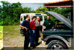 Dirk, Cesar and Frauke with Paul Lloyd. "And here is where we find the jack"