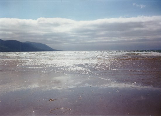 kristallenes Wasser in der Glenbeigh Bay