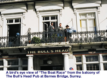 The Bull�s Head Pub at Barnes Bridge,Surrey