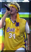 nick0354.jpg (47302 bytes)