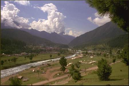 phalgam2.jpg (19565 bytes)