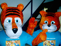 O tigrinho e o tigro: Mascotes!