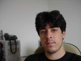 O que esse ursinho faz a� atr�s de vc?