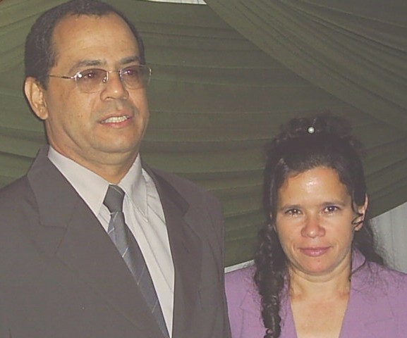 <<<CASAMENTO DO G (GENIVAL) E T (ETELVINA) EM VIOSA-MG>>><Pela misericrida e honra ao Senhor ocorreu em 06/09/2006>
