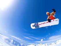 Snowboarder