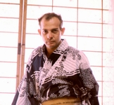 CalTokyoJan1968-2.jpg

53.50 KB 
483 x 445 
5/12/2003
