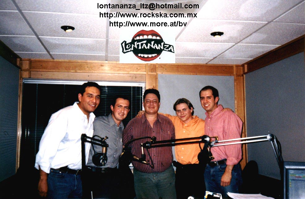 Lontananza en EXA FM, abril 2004