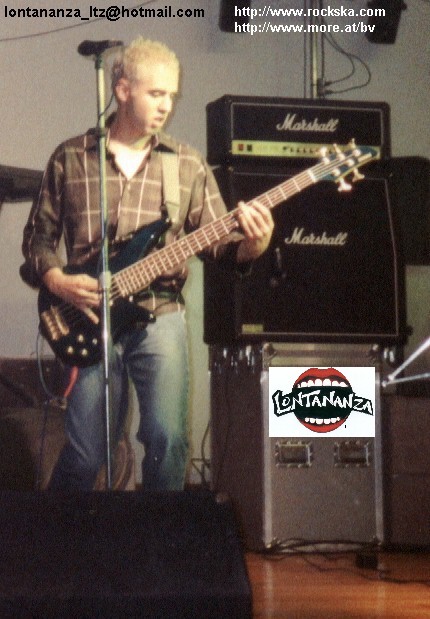 Lontananza: Carlos (Bajo)