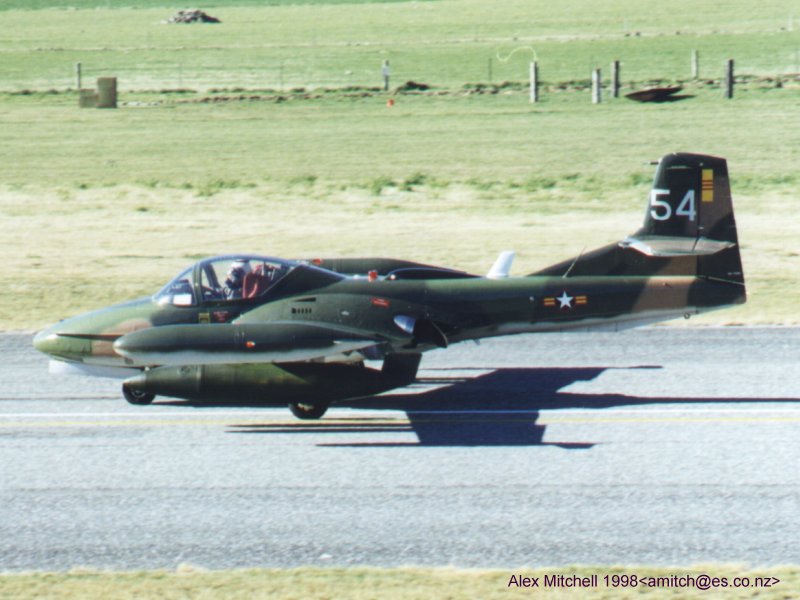 a37_101.jpg (82957 bytes)