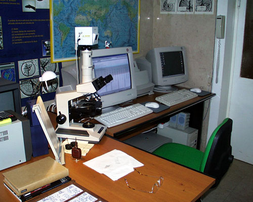 larval otolith microstructure Laboratory