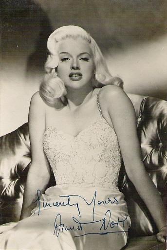 
Diana Dors
